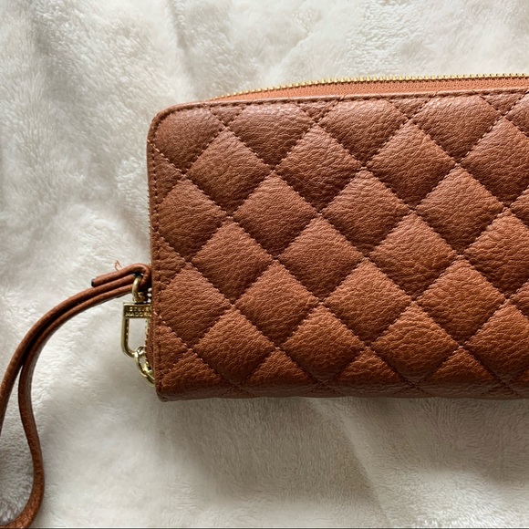 Steve Madden Quilted Wallet - Picture 6 of 8